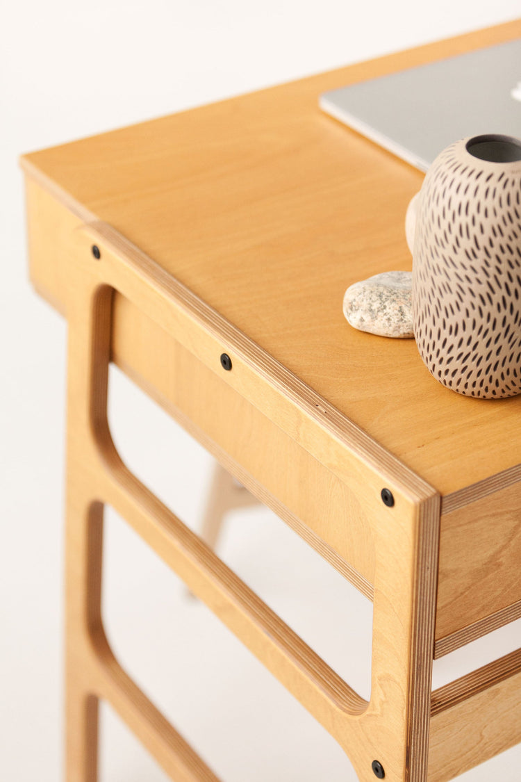 Biurko 65 z szufladami