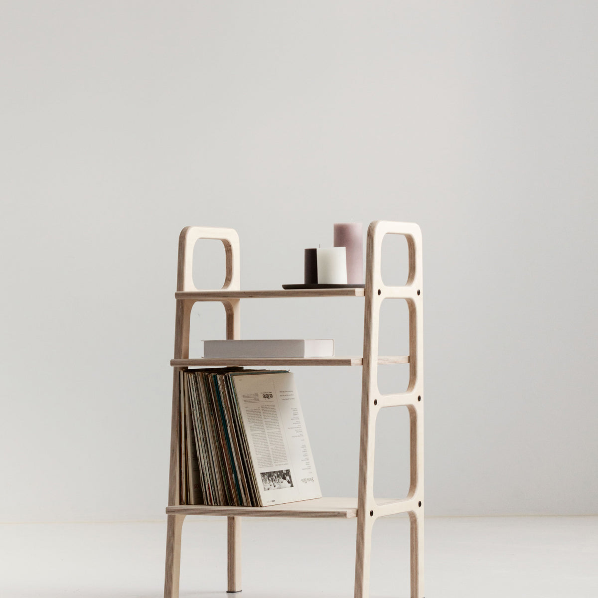 Regał Mini z półkami z vinyl space