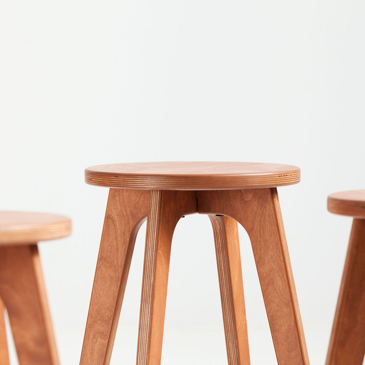 Taboret okrągły · Ø 32 cm