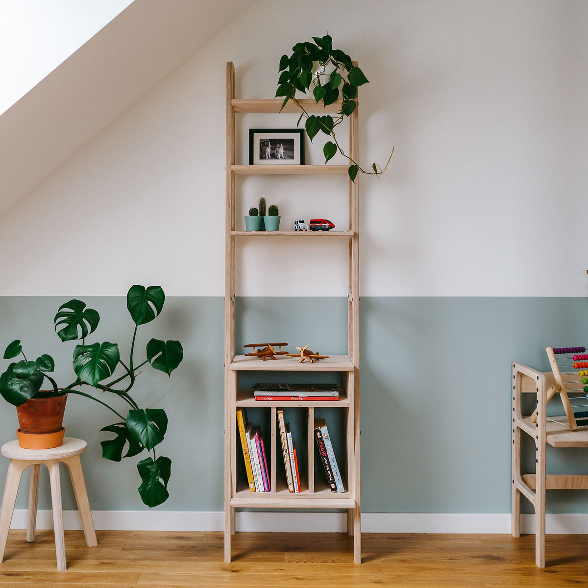 mid-century-modern-bookcase-vinyl-stand