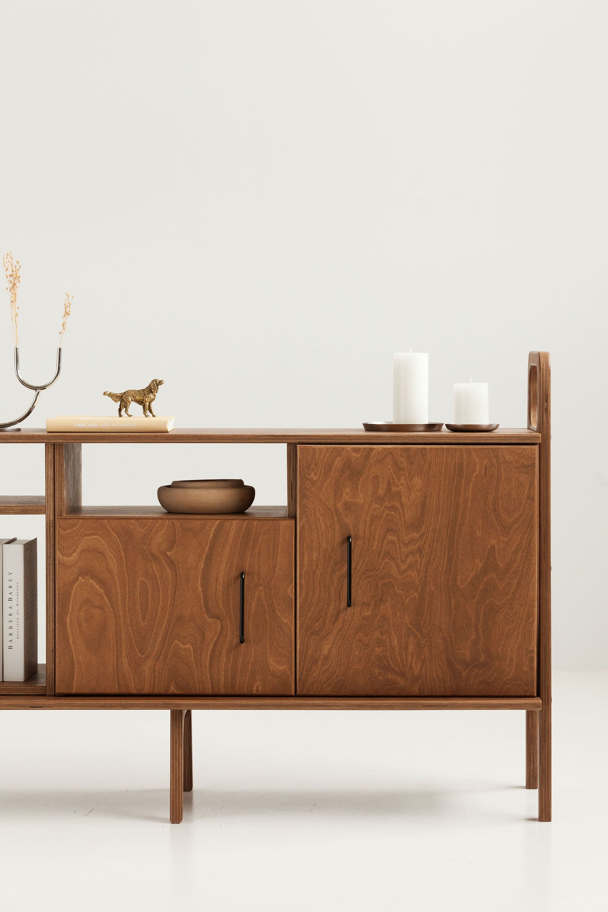 walnut-mid-century-modern-sideboard-with-cabinet