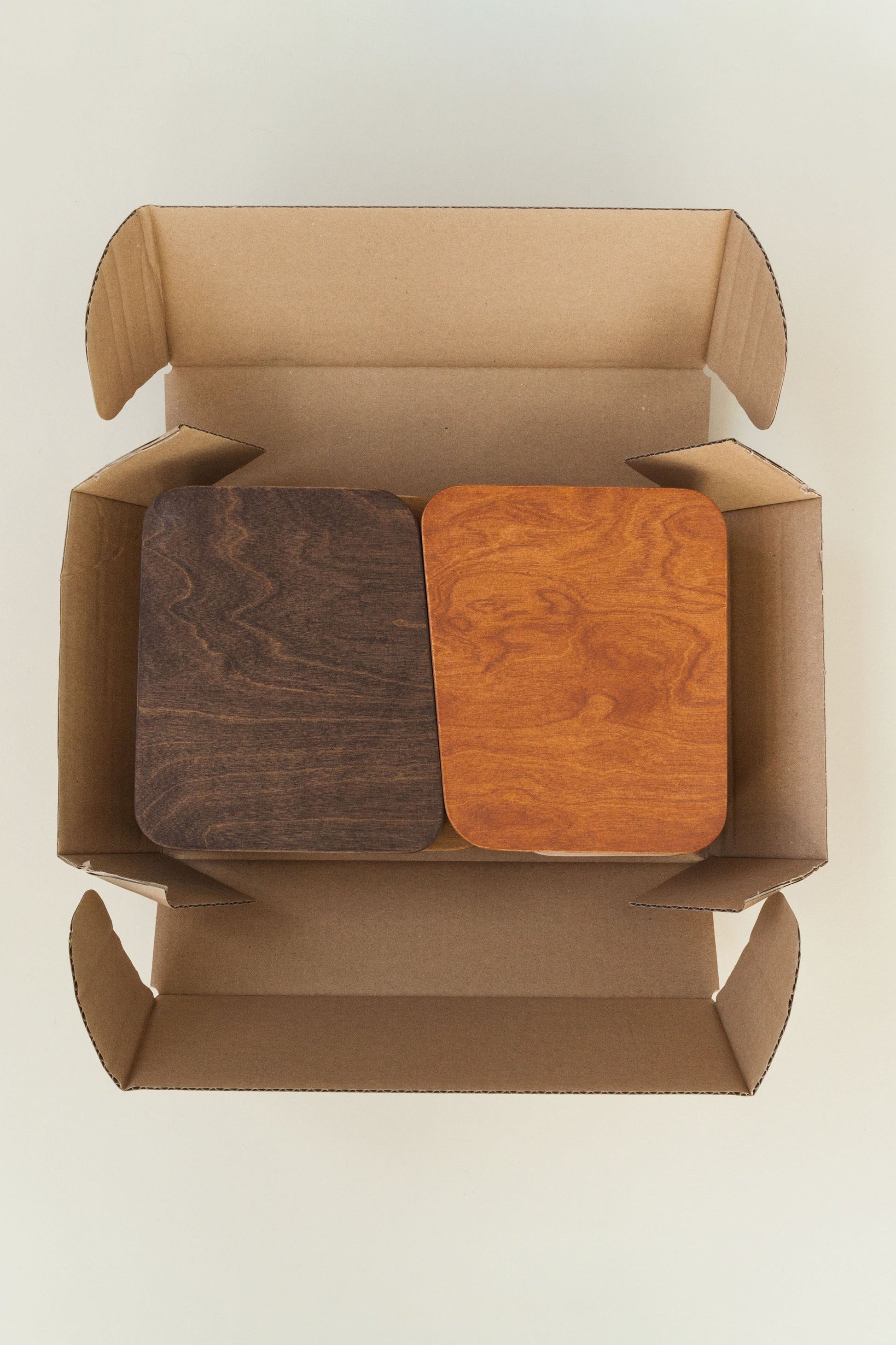 wood-color-samples-in-the-box