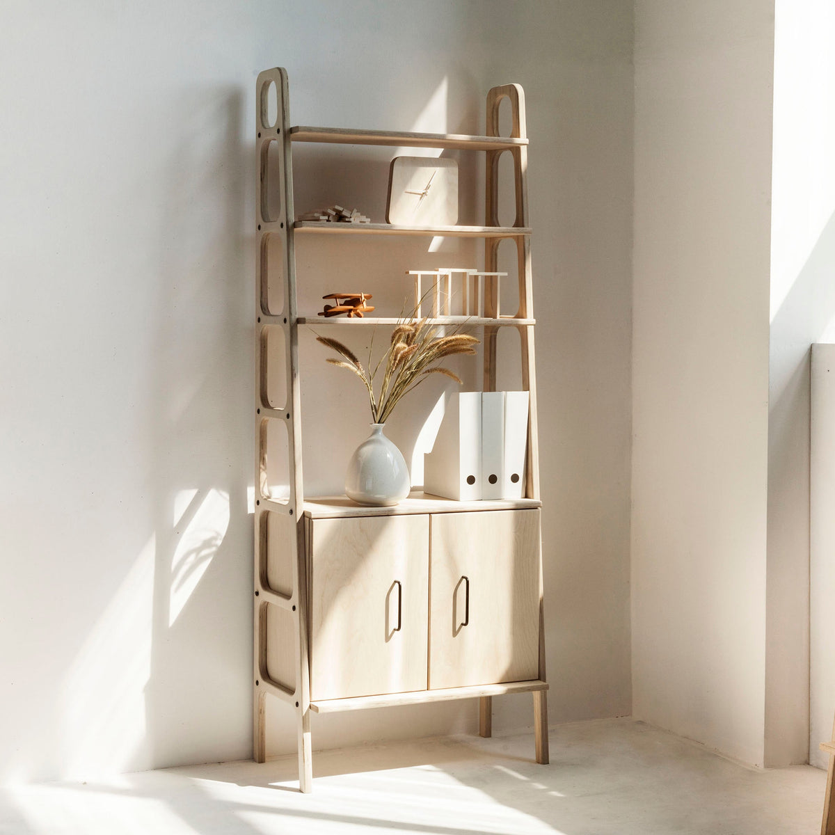wooden-minimalist-bookcase-with-cabinet